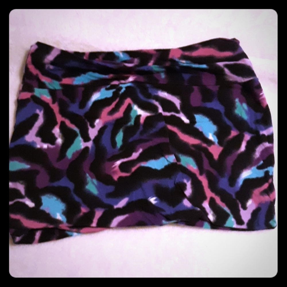 Body central mini skirt.